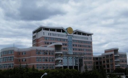 2019高考，这所大学在河南、陕西相继“爆冷”，看完校名考生懂了