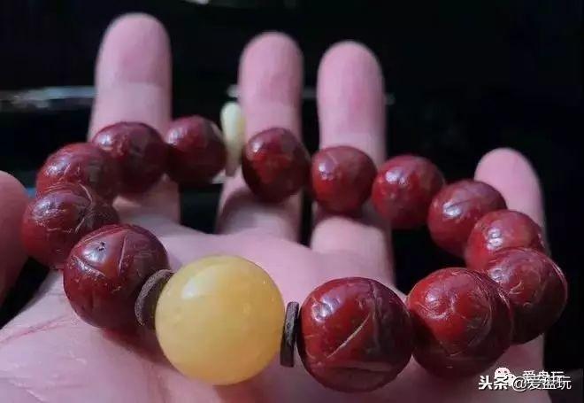 猪年犯太岁，戴对串珠好运自然来