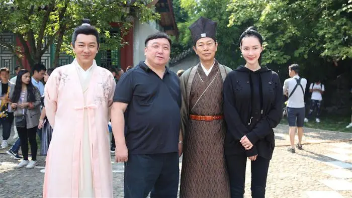 付费表情怎么搜索用户 付费表情怎么发布