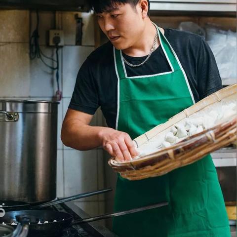 昆明市哪里的面食好吃的长尾关键词有哪些