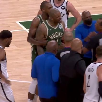 足球比赛裁判接吻的长尾关键词有哪些