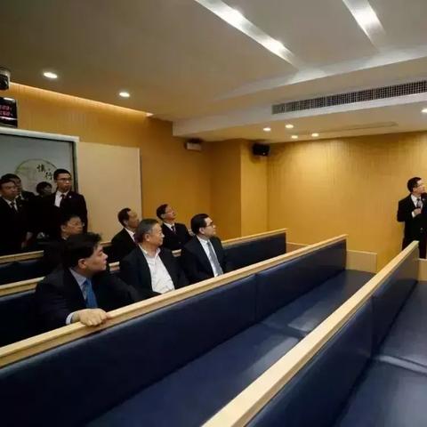 厦门市金融局是什么单位