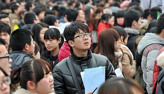 大学这两个专业“很偏门”，却很好就业，第一个工资不低有前途
