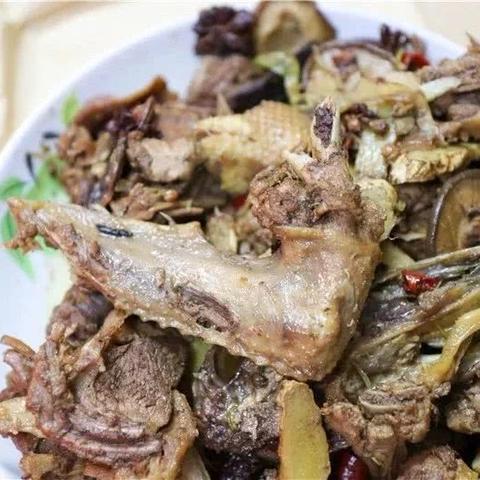 南宁菜鸟驿站几点开门？