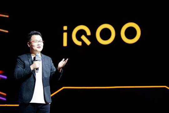 品牌创立不到一年，就冲到了中国手机市场第七，iqoo如何做到？