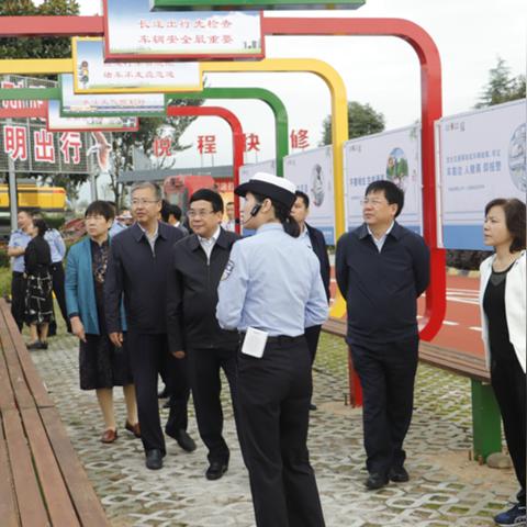 南宁本地人南宁卷烟厂和东莞税务局选择哪个好？