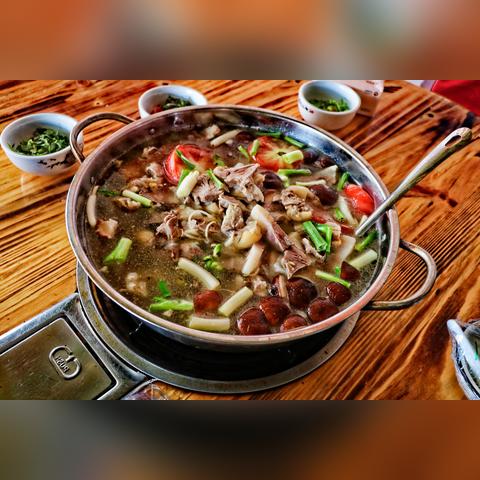 桂林猪脚火锅做法？