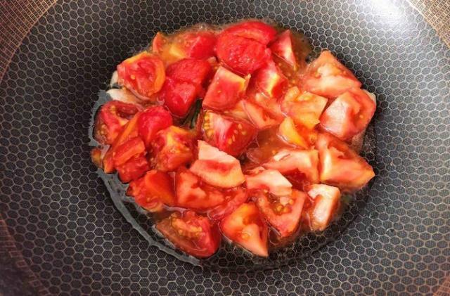 肥牛可以煮什么美食（牛毛肚与牛肉凉拌的方法有哪些）