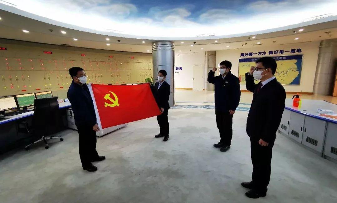 上海疫情发布会115
 /上海疫情发布会115场直播