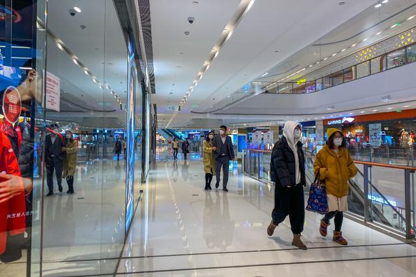 【郑州:不戴口罩等行为涉嫌违法犯罪
 /郑州 不戴口罩】