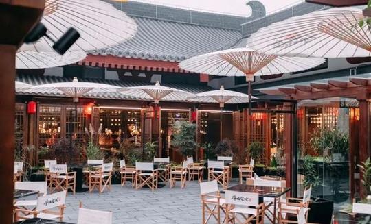 春光下饭｜这个春天在西安的露台和花园，找回对美食的热爱！