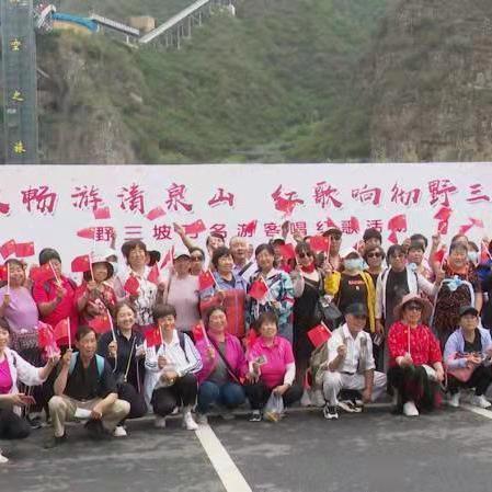 保定市新汉服馆电话多少