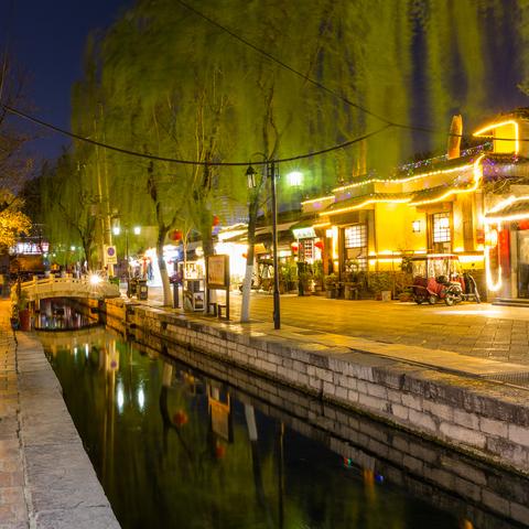 济南市百年老街在哪里建