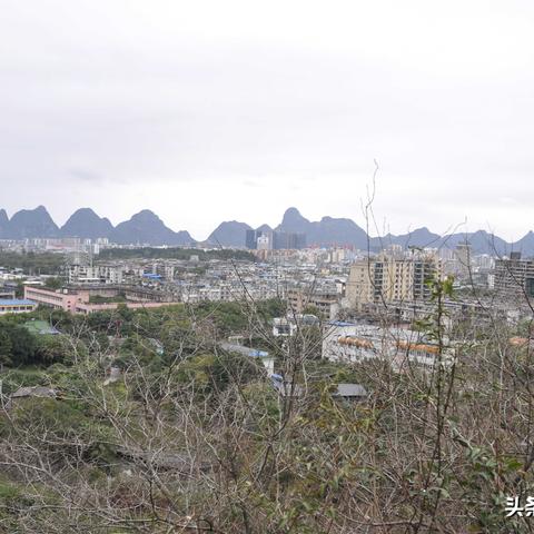 桂林南溪山对面房车起火相关长尾关键词有哪些