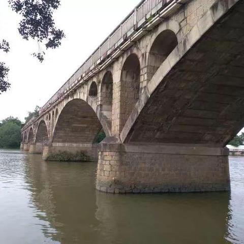 2025.11.27广州今日汽车尾号限行是几