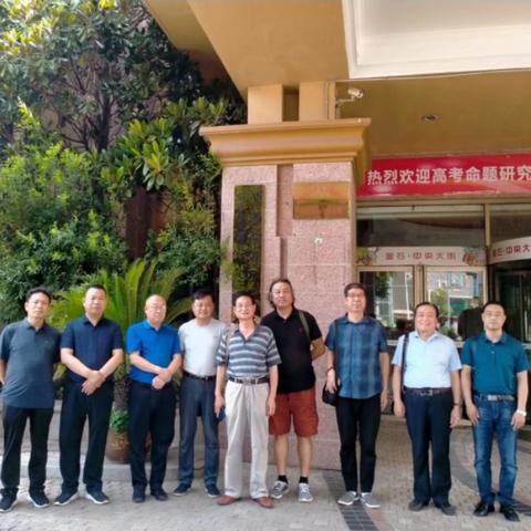 河南欧式雕塑材质是什么