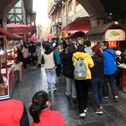 武汉市的核心商圈是什么