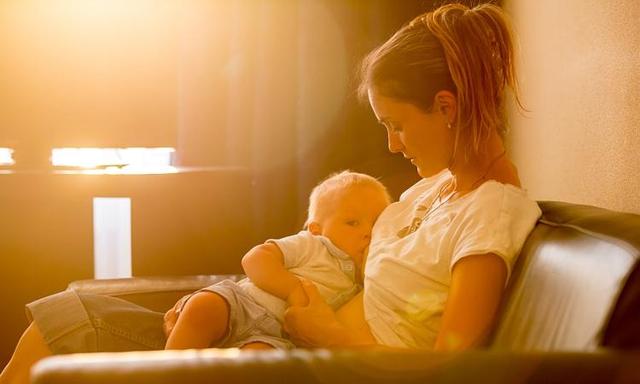 母乳喂养让孩子更容易消化吸收