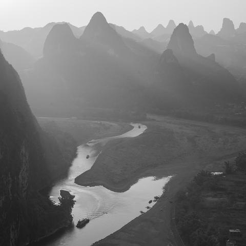 桂林市第三高楼在哪里建