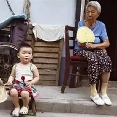 天津老太太衣服怎么样