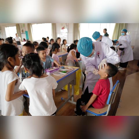 桂林医学院的毕业生在桂林市容易找到工作吗？