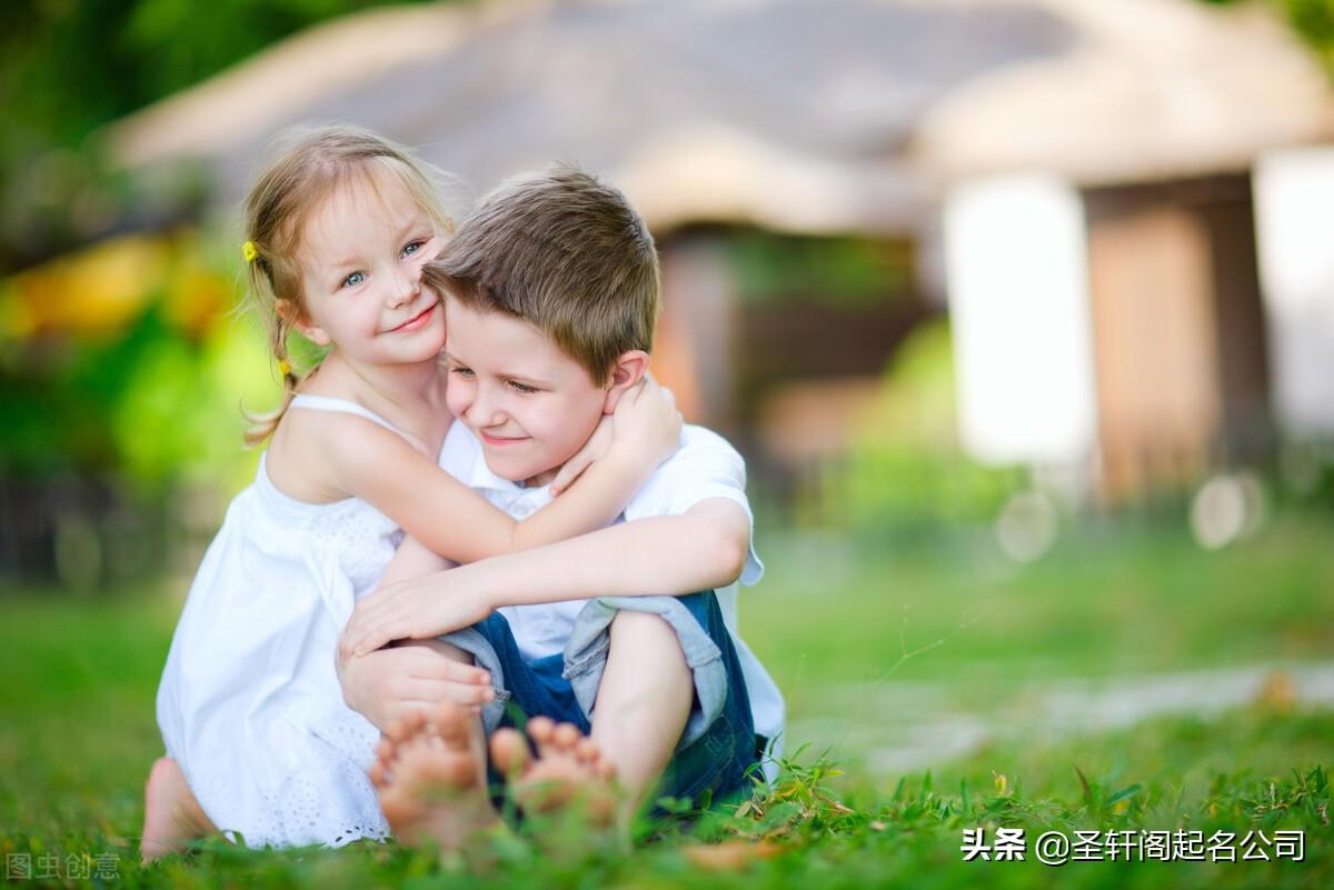婴儿起名牛宝宝名字怎么起(牛宝宝起名梓字寓意)
