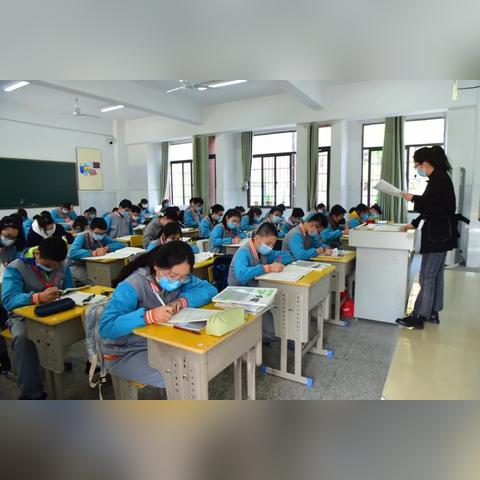 西安市高新三中中午怎么休息