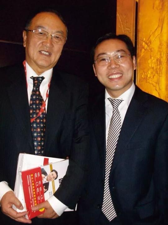 柳传志在戈壁谈创业，只有无所畏惧，才能永往直前！