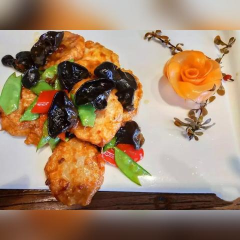 保定市最繁华地段是哪里