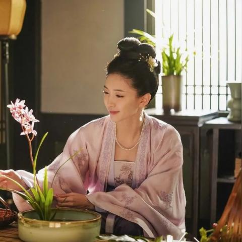 足球运动员经纪人团队的长尾关键词有哪些