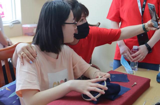 提高自闭症儿童沟通交流能力的训练方法