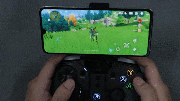 原神手机怎么用手柄操作（良值手柄可以玩原神吗）