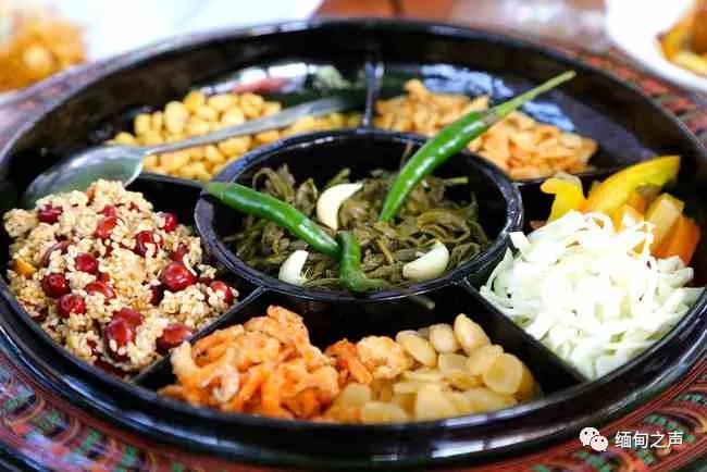 有什么食物有什么美食（烧烤类的食物都有那些）