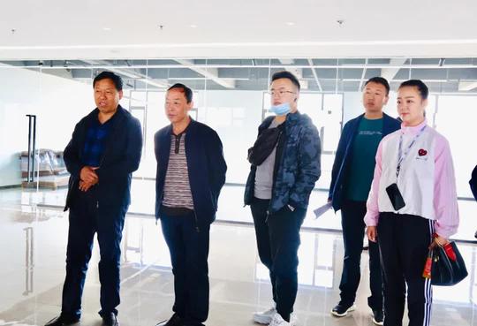 好吃运城·云购五一电商促消费活动启动仪式在理想创业大厦召开