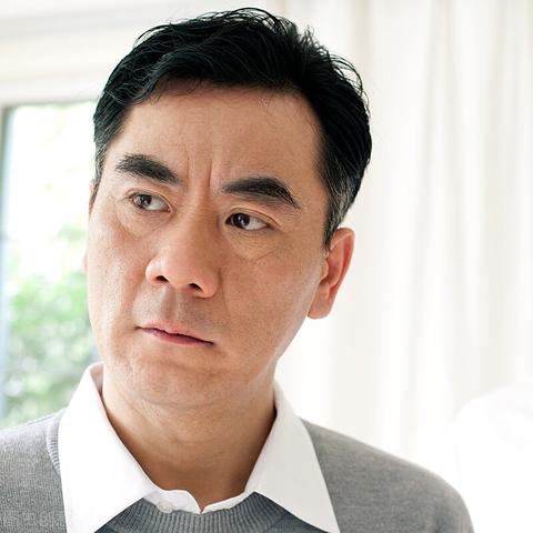 桂林附近收费站车祸现场相关长尾关键词有哪些