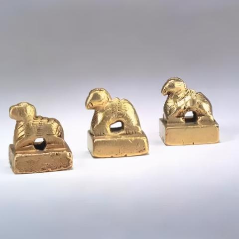 狗狗的肢体语言大全的长尾关键词有什么