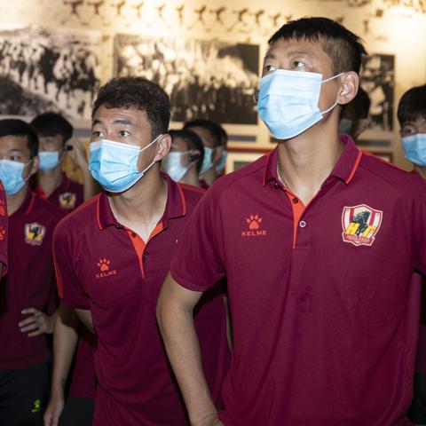 贵州话足球运动员的长尾关键词有哪些