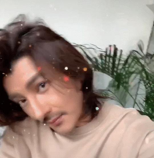 抖音滤镜逆天？那么来看看两副面孔的“帅哥”吧