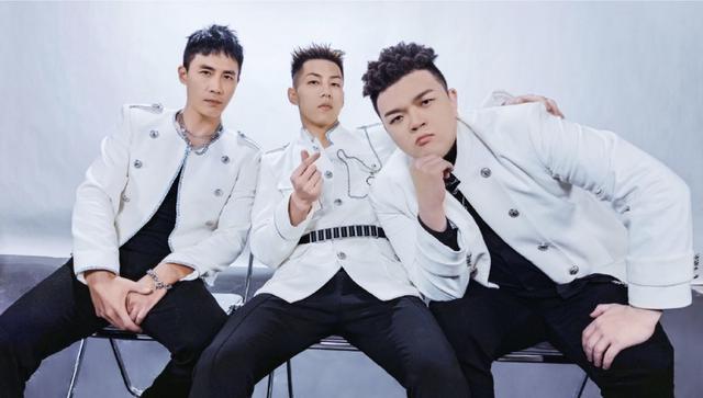 蛋饺肉丝什么意思