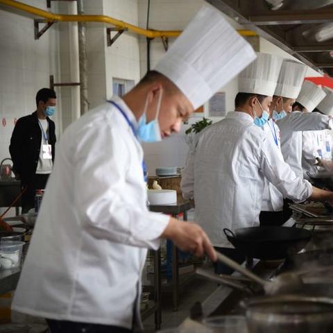 菏泽市技能提升补贴公示的长尾关键词有什么