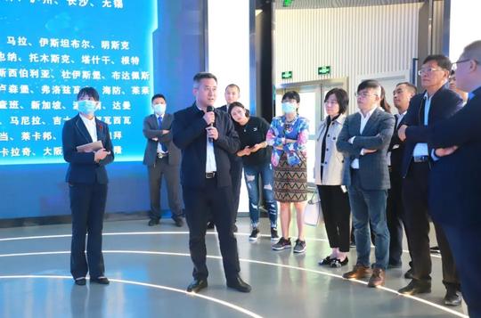 共惜盛时，再商合作——泛长三角四川商会联盟到访青白江！