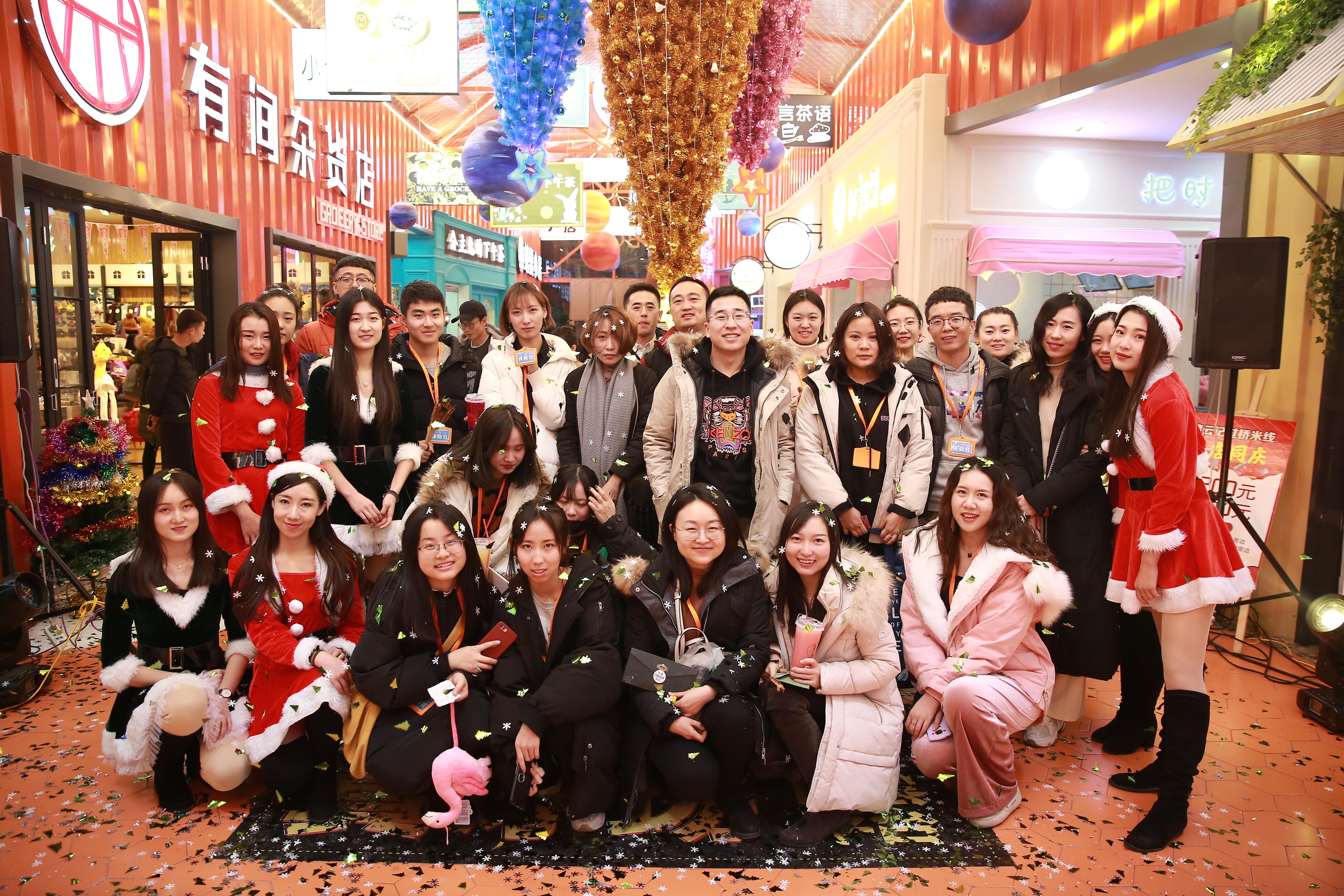 呼和浩特有什么美食（呼和浩特旧城区的80时代的小吃有哪些）