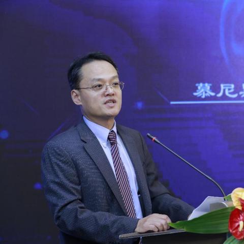 与人保财险及慕尼黑再保险合作 致保科技盘前涨近64%