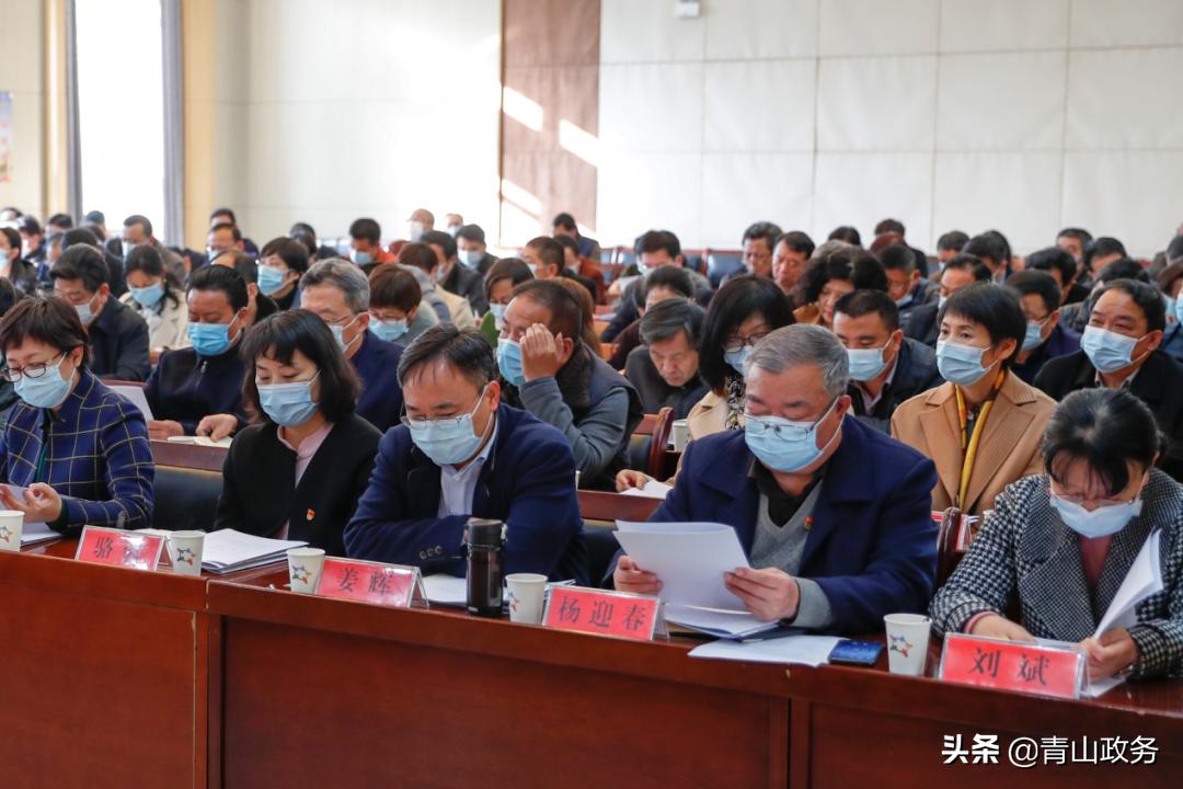 牛年女宝宝起名姓刘怎么取(顺口溜)