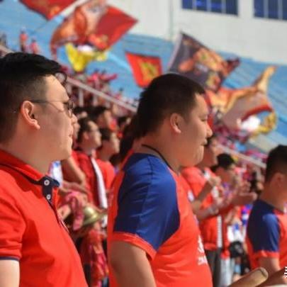 陕西足球比赛看台助威的长尾关键词有什么