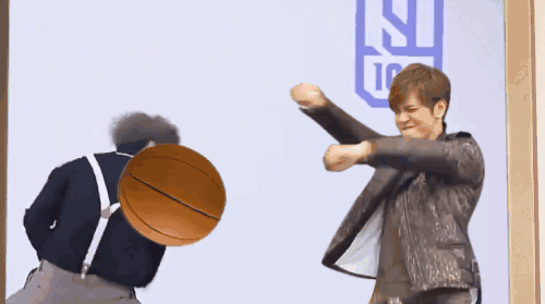 罗志祥玩游戏的表情包