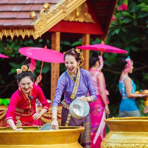 哈尔滨长街宴吃什么相关长尾关键词有哪些