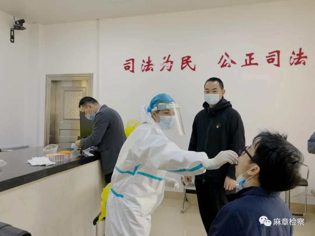 【武汉明确咽拭子采集至少擦拭6次
 /武汉咽拭子核酸检测】