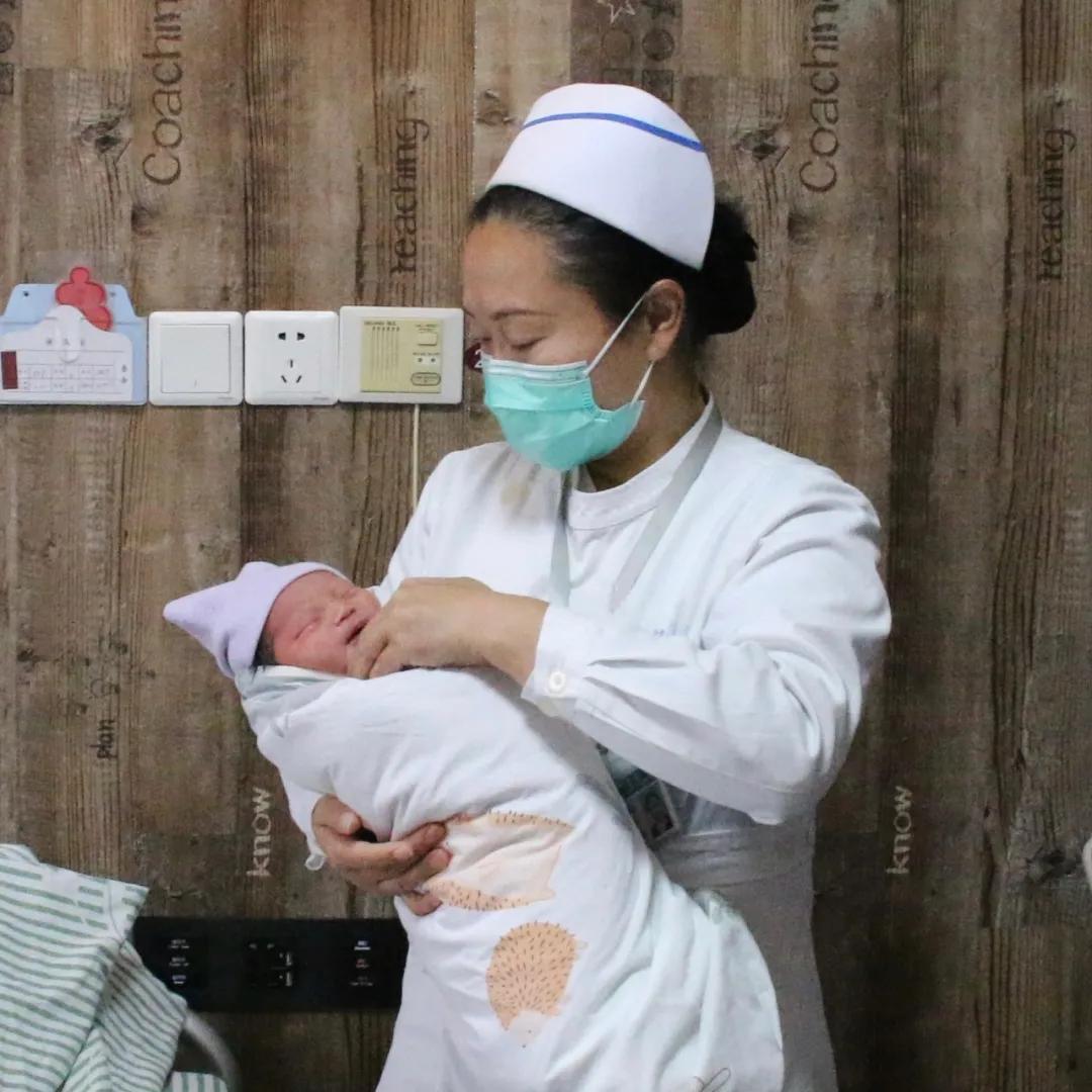 牛年男宝宝起名小名怎么取(乳名好听又独特牛宝宝)