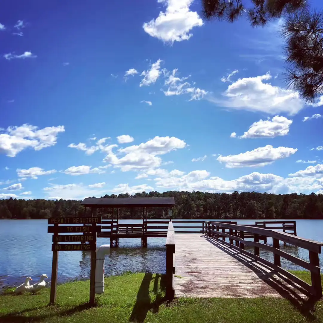 shopify存在吗 ChatGPT有神存在吗